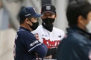 고영표 불펜, 미란다 3차전 선발…kt-두산이 공개한 '히든카드'