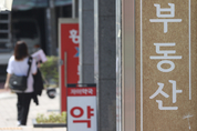 경기 아파트 매매량 '들썩'...서울은 '미진'