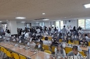 학생이 식단 선택하는 ‘카페테리아 급식’…일반 학교 적용은 ‘무리’