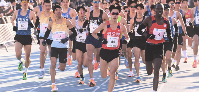 봄을 깨우는 힘찬 발돋움…경기수원국제하프마라톤대회 25일 개최