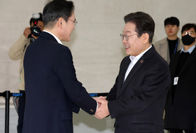 이재명, 이재용과 맞손…경제계 스킨십 강화