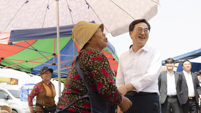 김동연 “특정 후보에 90 지지율, 호남이 바로잡아 달라”