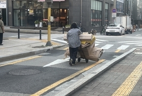 [가정의 달] 노인을 위한 나라는 없나…각박한 현실에 설 곳 없는 노인들