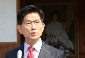 김문수 “대통령 당무 개입 원천적 차단...당정관계 재정립”