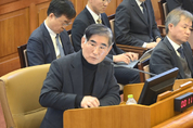 與, 김용현 보석 허가에 “檢, 내란 끝낼 의지 있나” 반문