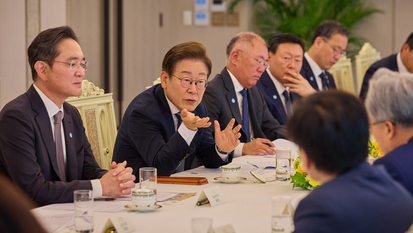 李, G7 외교무대 데뷔…취임 12일 만에 ‘실용외교’ 첫 시험대