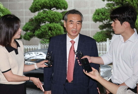 '김건희 특검' 민중기 특별검사팀 가동…"파견검사들 출근 후 근무중"