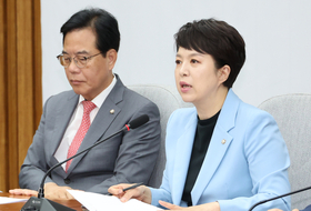 김은혜 “호텔 망하는 호텔경제학 나라 곳간에 이용해선 안 돼”