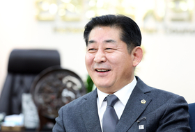 ‘인천시의회 제9대 후반기 개원 1주년’ 정해권 의장 “함께하는 의장, 가족 같은 의장으로 기억될 것”
