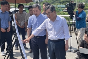 김동연, 서울~양평 고속道 현장점검…“원안대로 추진해야”