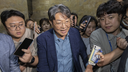 이춘석, 본회의 중 ‘주식거래’ 의혹…“변명 여지없어”