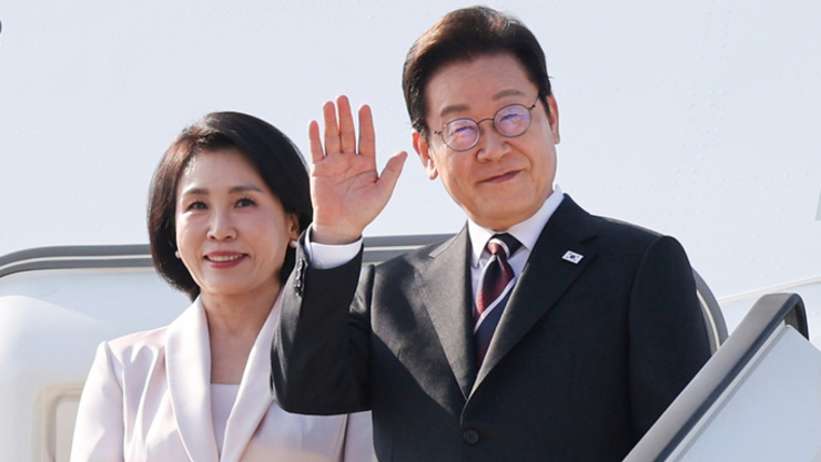 李 대통령, 日 일정 마치고 미국행…한미회담 ‘결전의 날’
