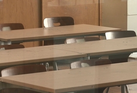 "8년 전 나를 안 돌봐줬다"며 아동학대 고소…과거 일까지 민원 시달리는 교사들