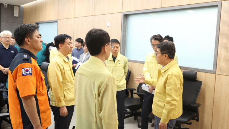 ‘국가정보시스템 마비’…김동연 “도민 불편 덜 수 있는 방안 신속 마련할 것”