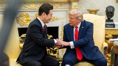 李 대통령, 외교전 본격화…‘경주 APEC’ 앞두고 한미 관세 협상 총력