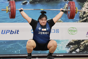 [제106회 전국체전] '선두 탈환' 경기도, 막판 스퍼트…역도 박혜정 '3관왕'