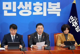 한미 관세 협상 타결 환영 속 온도차 與 “역사적 업적” 野 “외환 부담 우려”