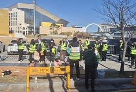 1년 넘었는데…지지부진한 화재 피해 보상에 고통 받는 청라 주민들