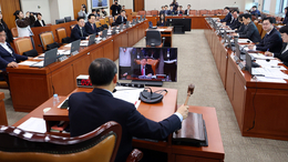 국회 산자위, ‘주52시간 근로 예외 적용’ 빠진 반도체특별법 처리