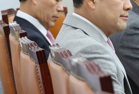 ‘원조 친윤’ 윤한홍 “배신자 소리 듣더라도...계엄 사과하고 尹 절연해야”