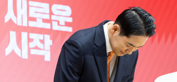 장동혁 “12·3 비상계엄, 잘못된 수단…국민께 깊이 사과”