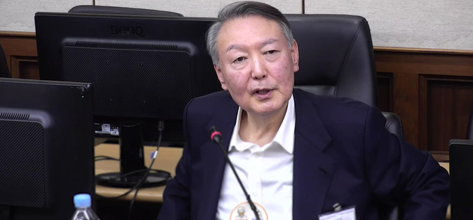 윤석열 전 대통령, '내란 우두머리' 혐의... 결심공판 시작