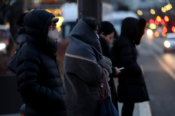 경기 전역 한파특보… 아침 영하 15도 안팎  동장군 기승