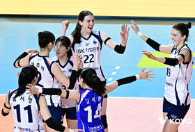 빅토리아+킨켈라 36점…화성 IBK기업은행, 흥국생명에 3-0 '셧아웃 승리'