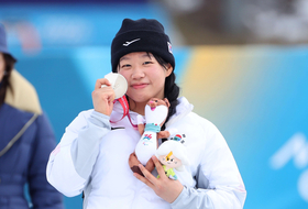 [동계 패럴림픽] '장애인 스포츠 간판' 김윤지, 은메달 추가…金 1·銀 3