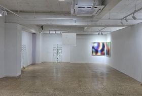 [오늘의 전시] 축적된 흔적과 여운의 세계 '뒤'를 앞으로 전환하다, 이원호 드로잉전 '뒷'