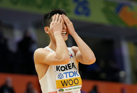 '스마일 점퍼' 우상혁, 세계실내선수권 4회 연속 메달