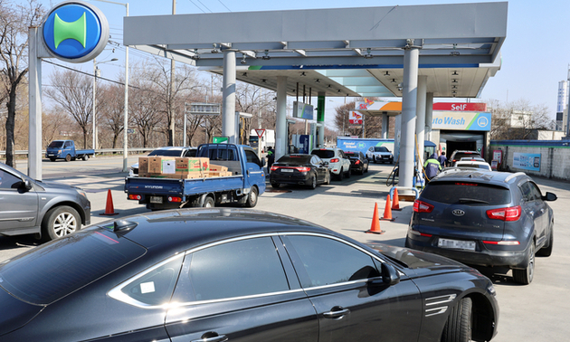 최고가격제 2차 시행에도 휘발유·경유 가격 하루 만에 20원↑