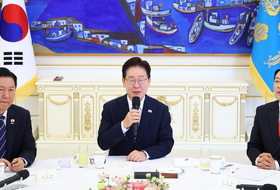 ‘여야정 민생경제 협의체’...추경안·개헌·공소취소 입장차