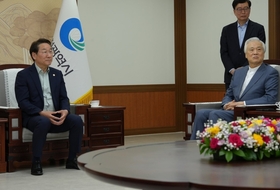 인천공항 통합 논란 ‘격화’…유정복 “권익 침해 좌시 안 한다”