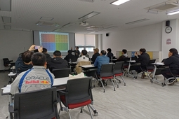 “아빠가 변하니 아이가 웃는다”…‘아버지 교실’ 인기 확산