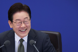 이재명 대통령 “대체공급망 개척·산업구조 개혁·탈 플라스틱, 최우선 핵심 프로젝트”