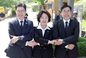 수도권 ‘민주당 원팀’ 봉하서 결의···“노무현 정신으로 지방자치 꽃 피울 것”