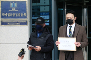 '인천 층간소음 흉기난동' 피해가족, 당시 출동 전직 경찰관 2명 '직무유기' 고소