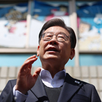 이재명, 국민의힘 겨냥 “가만히 있으면 상대 당 자빠져”