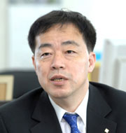 윤이중 <한국무역협회 경기지부장>