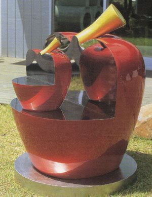 사과 모자상(母子像) / Stainless, Fiberglass / 118x100x100cm/ 2008