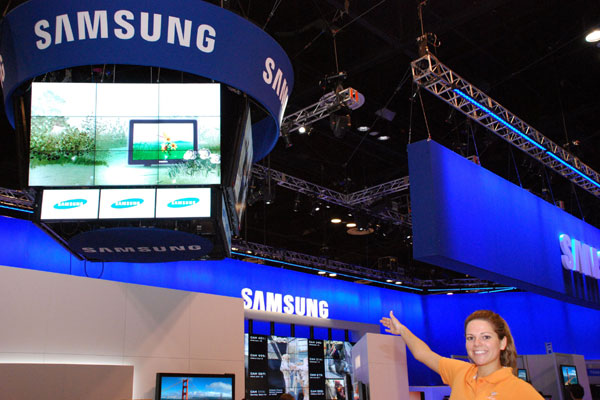 삼성전자가 17~19일 미국 플로리다주 올랜도에서 열리는 오디오 비주얼, 디스플레이 분야의 세계 최대 전시회인 '인포콤(InfoComm) 2009'에 디스플레이 신제품을 대거 선보인다. /연합뉴스