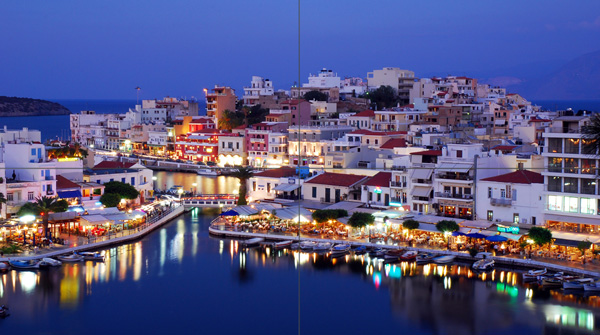 삼성전자가 오는 7일 경기도 일산 킨텍스에서 개막하는 제44회 한국전자전에서 선보일 초슬림 베젤의 ‘UD55D’ LFD 제품을 이용한 비디오 월(Video Wall) 이미지. /삼성전자 제공