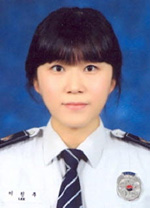 이진주
광주署 여성청소년과 순경