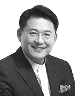 김한준 교육학 박사 ㈜비전홀딩스 원장
