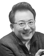 김한준 교육학 박사 ㈜비전홀딩스 대표이사·원장