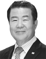 시인 전 경기도적십자사 회장