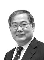 이지엽 경기대학교 교수 (사) 한국시조시인협회 이사장