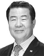 시인 전 경기도적십자사 회장