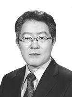 한국영화100년사연구회회장